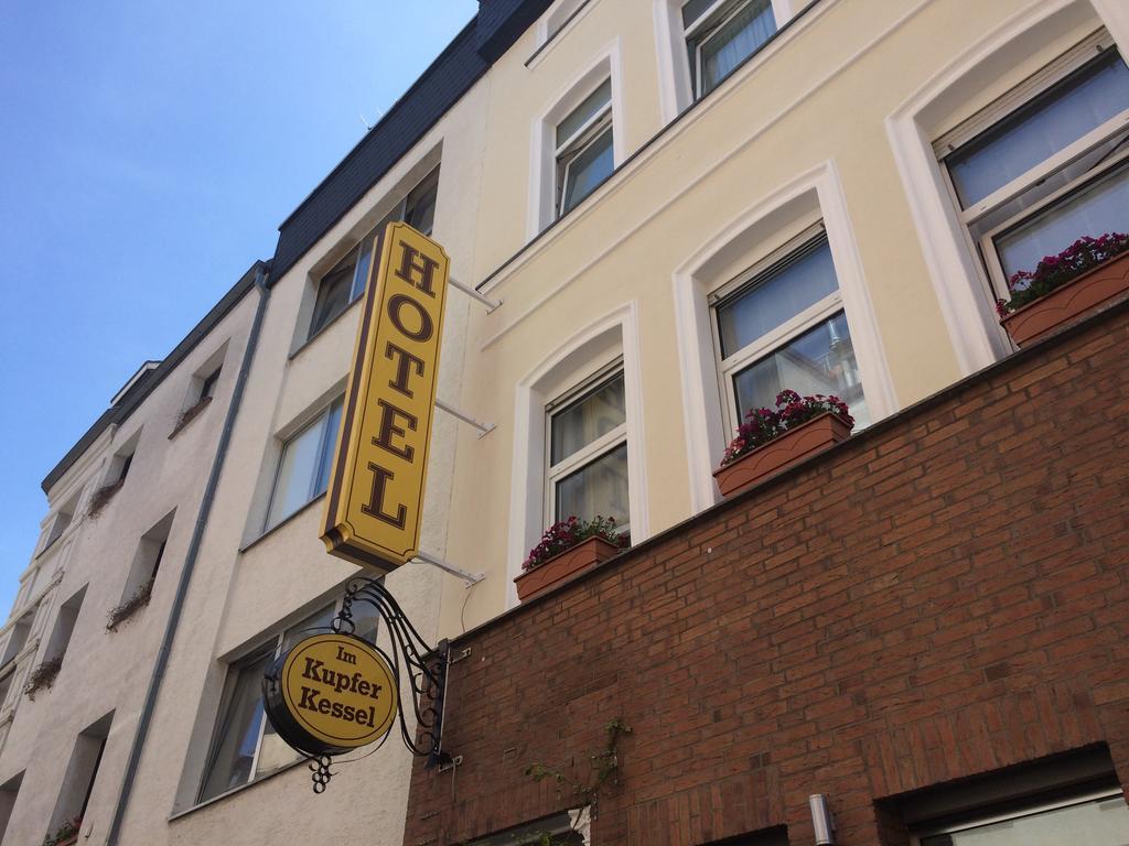 Hotel Im Kupferkessel Koln Bagian luar foto